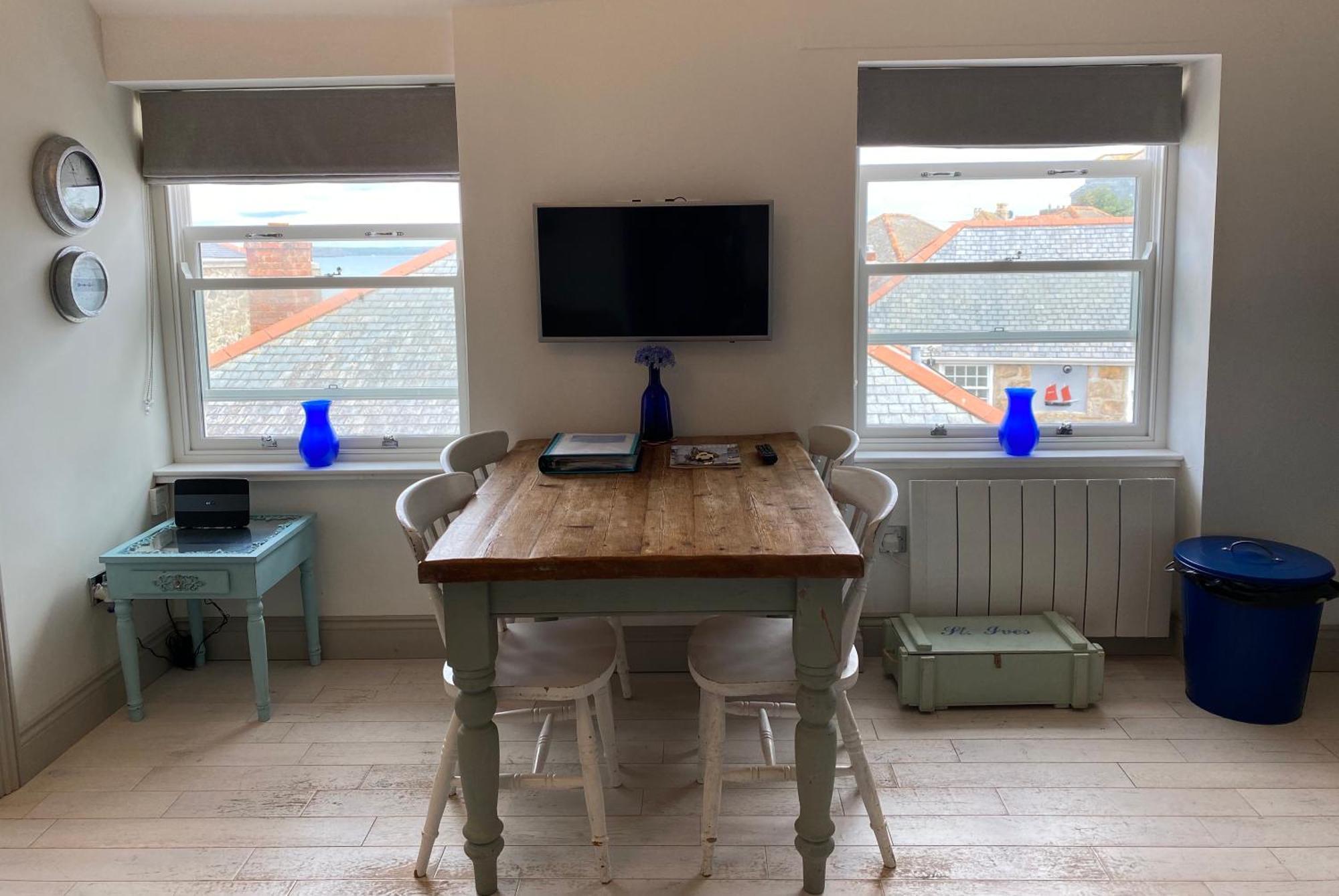 Little Dolly Sea View 2 Bedroom Apartment, St Ives Town, Dog Friendly Exterior photo